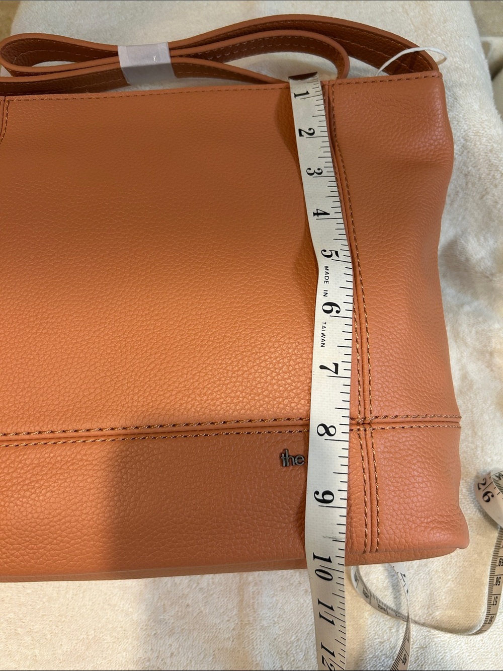The Sak Crossbody Bag in the color NECTAR - Picture 10 of 11